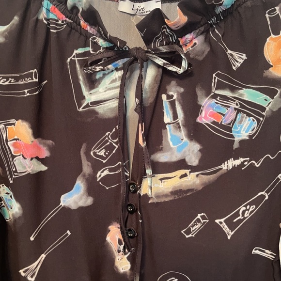 Long sleeve elegant blouse. Italy made. New. - Picture 2 of 7